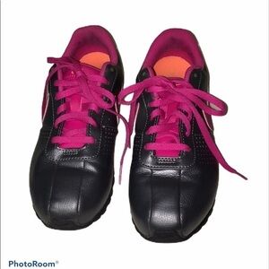 Nike Shox youth grey and pink